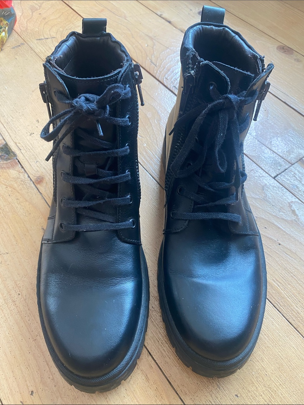 Bruno Magli Black leather Lace-Up Combat Boots side zippers 11 M
